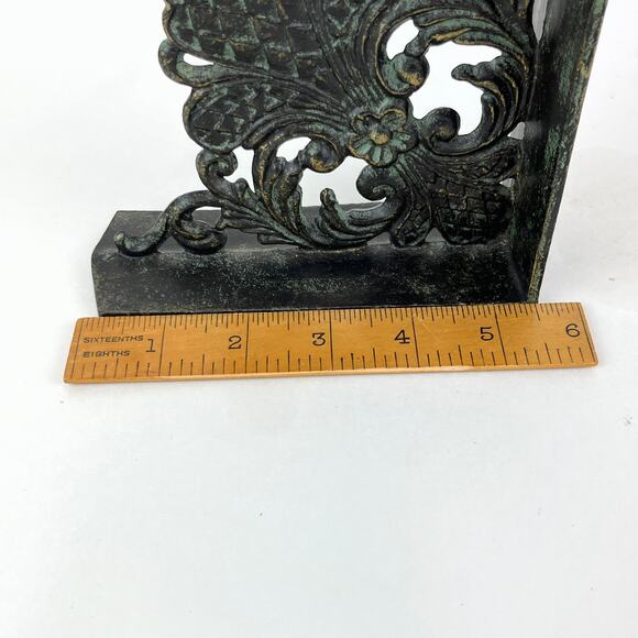 Ornate Black Metal Bracket - Picture 5 of 6